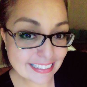 Meet your Posher, Mayra